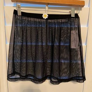 Dippin Daisy’s black skirt brand new🔥